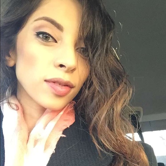 Profile Picture of Lupe Diaz (@luped58) on Poshmark