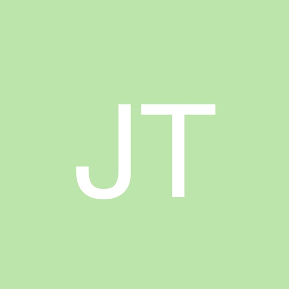 Profile Picture of Janice Toben (@tobenj) on Poshmark