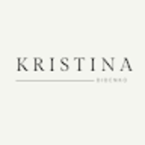 Profile Picture of Kristina Didenko (@kristinadidenko) on Poshmark