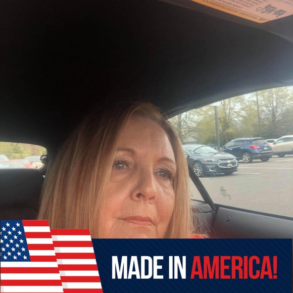 Marty Treants cranford - Poshmark Profile Picture of Marty Treants cranford (@martycrafts) on Poshmark