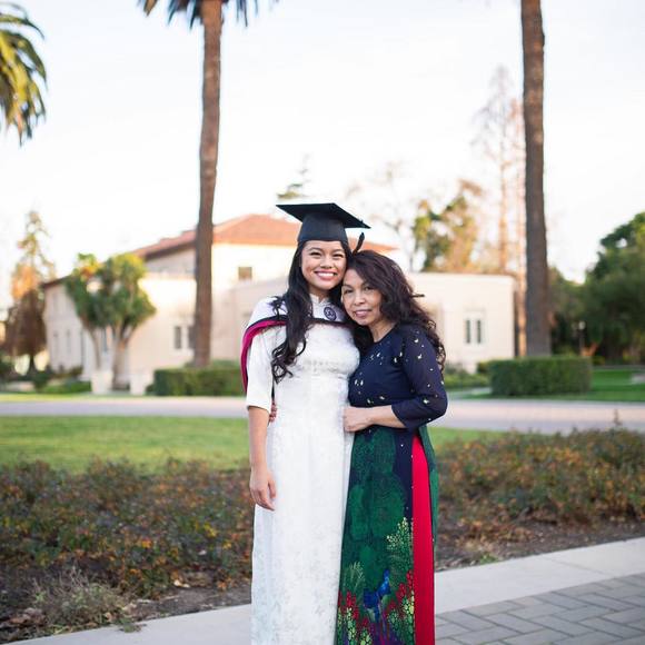 Profile Picture of Kim Lai (@kimjilie) on Poshmark