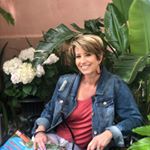 Profile Picture of Julianne Carroll (@julianne_bc) on Instagram