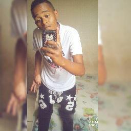 Profile Picture of andrew alessandro (@andrewalessand2) on Twitter