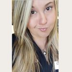 Profile Picture of Mindy Schneider (@mindy_atomicepoxy21) on Instagram