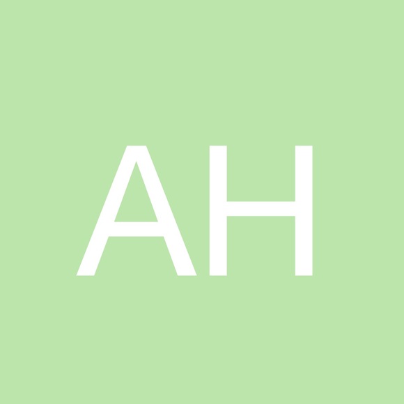 Profile Picture of Adam Hoffhines (@adamhoffhines) on Poshmark