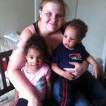 Profile Picture of Stephanie Hamon (@stephaniehamon) on Instagram