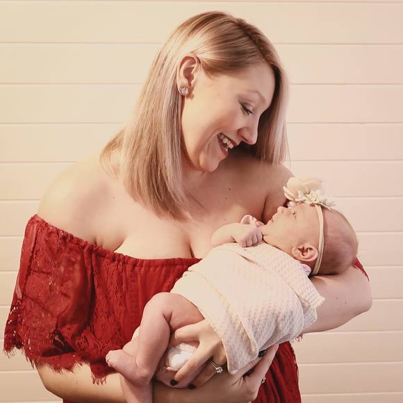 Profile Picture of Allison Goff (@allisongoff23) on Poshmark