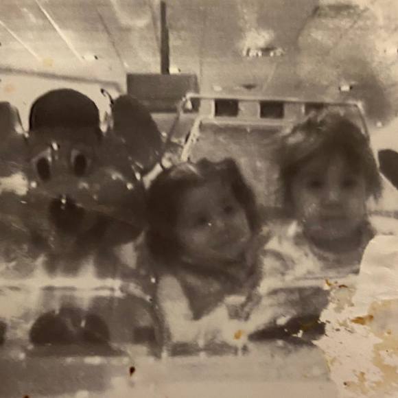 Profile Picture of Alexa Medrano (@medranoalexa0) on Poshmark