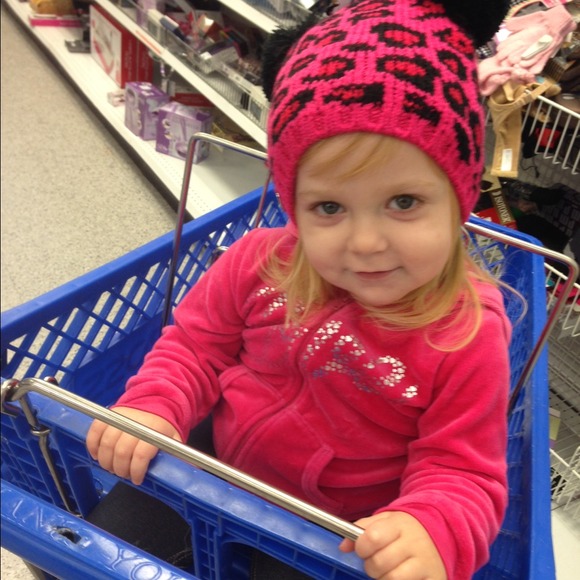 Profile Picture of Kimberly Ferdinand (@saberolane) on Poshmark