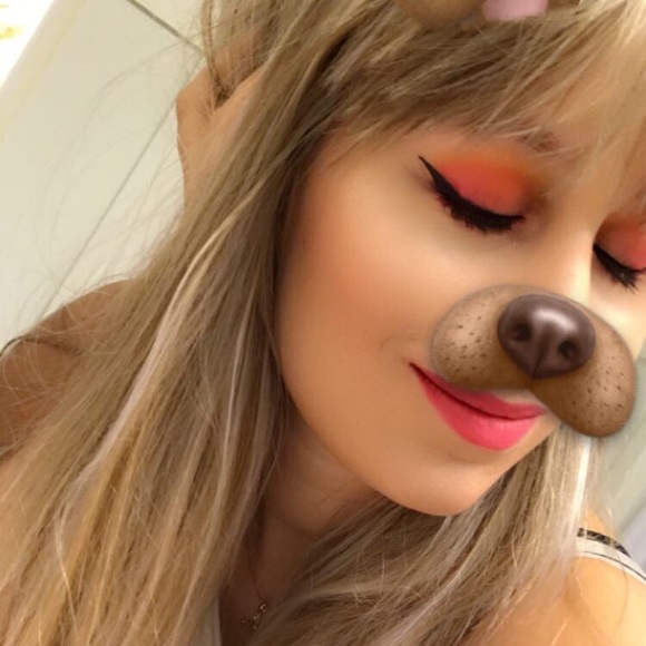 Savinamarie Lepak - Poshmark Profile Picture of Savinamarie Lepak (@veena_beena) on Poshmark