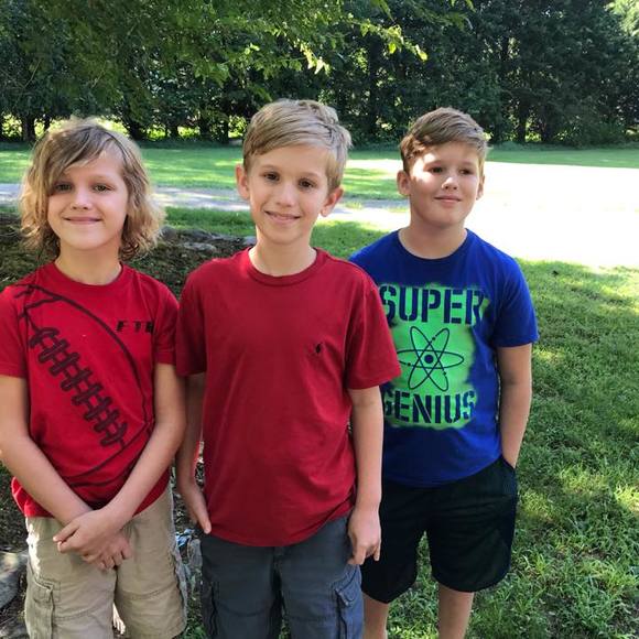 Sandra Tabor - Poshmark Profile Picture of Sandra Tabor (@sndrtbr) on Poshmark