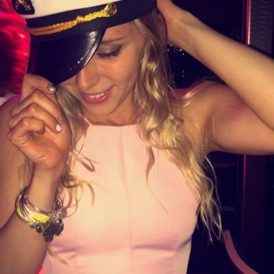 Profile Picture of Julia Miller (@miller_lite093) on Twitter