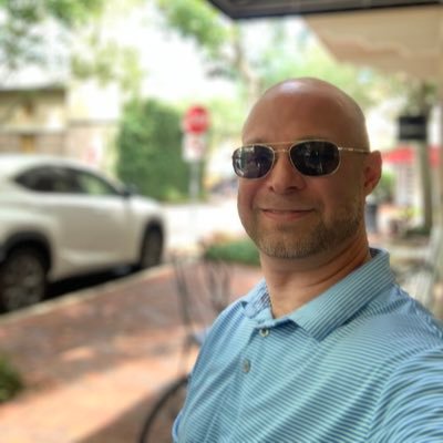 Profile Picture of Tracey Evan Todd (@TToddSellsGvill) on Twitter