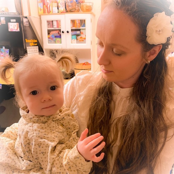 Profile Picture of Amanda Hartinger (@amandahartinger) on Poshmark