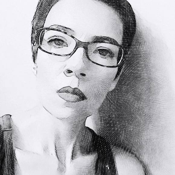 Profile Picture of Leslie Mclellan (@lmc657) on Poshmark