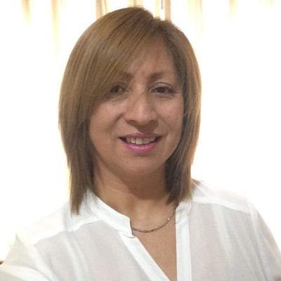 Profile Picture of Carmen Gloria Bustos Armijo (@poohsina) on Twitter