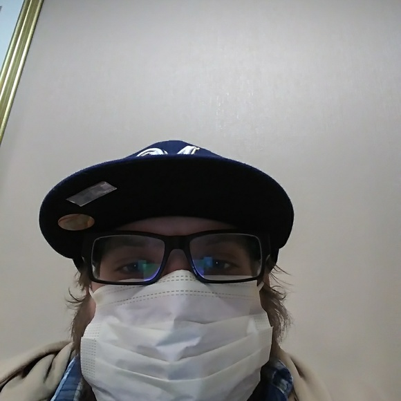 Profile Picture of Kevin Bakalarski (@kbakalarski) on Poshmark