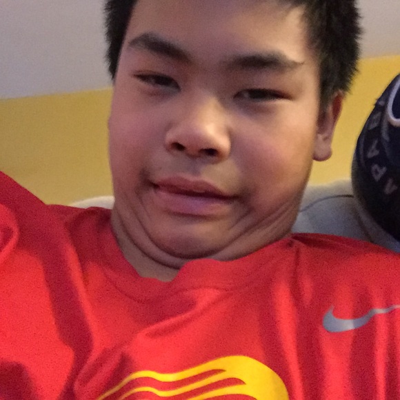Profile Picture of Michael Lichtenthal (@kag_liccy) on Poshmark