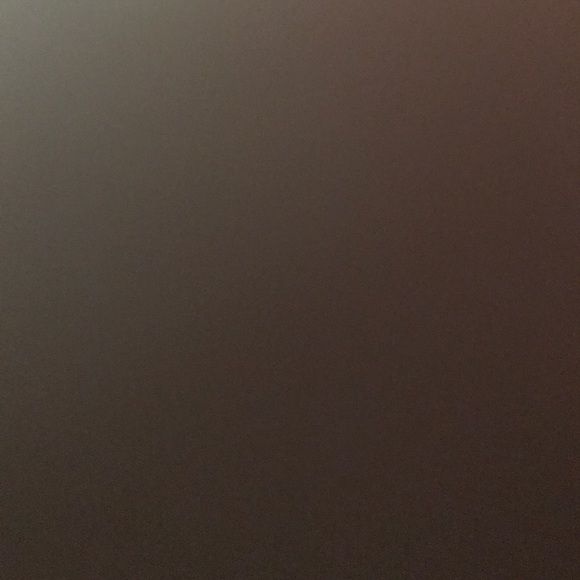 Profile Picture of Annika Baermann (@annikabaermann) on Poshmark