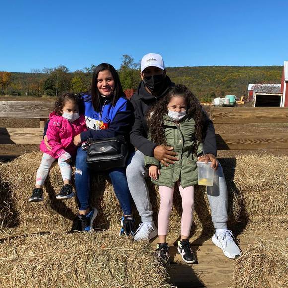 Profile Picture of Jhon paul Zambrano zambrano (@cheo9128_) on Poshmark