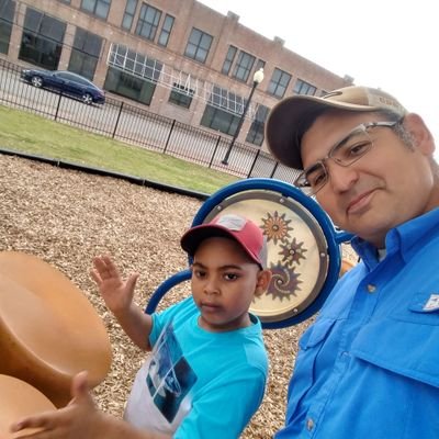 Profile Picture of Albert Loya (@loya_albert) on Twitter