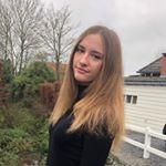 Profile Photo of laura.dupret (@laura.dupret) on Instagram