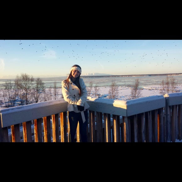 Mia Wulff - Poshmark Profile Picture of Mia Wulff (@wulffmia) on Poshmark