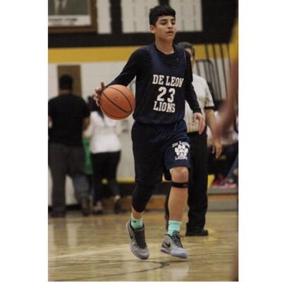 Profile Picture of Derek Luna (@DerekLuna11) on Twitter