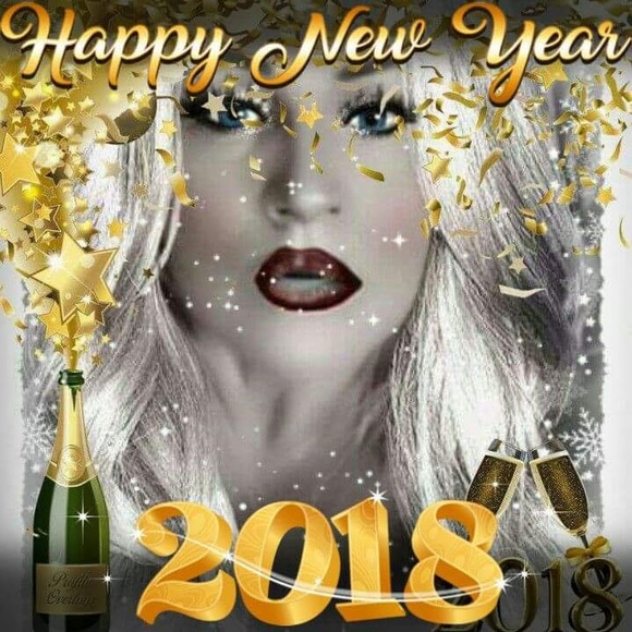 Profile Picture of Jacqueline Serna (@jacquelinese174) on Poshmark