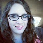 Profile Picture of Shari Mitchell (@thedesignerdz) on Instagram