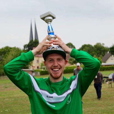 Profile Picture of Paul Strelow (@paulow04) on Twitter