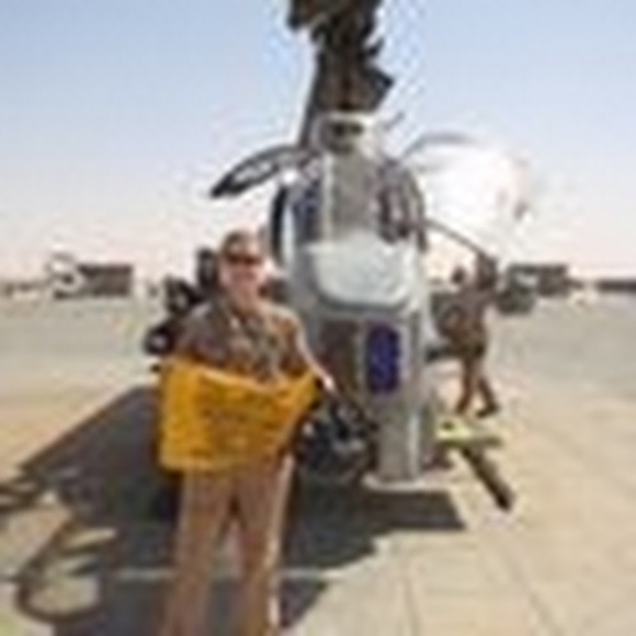 Profile Picture of Meredith Perry (@meredithdo) on Poshmark