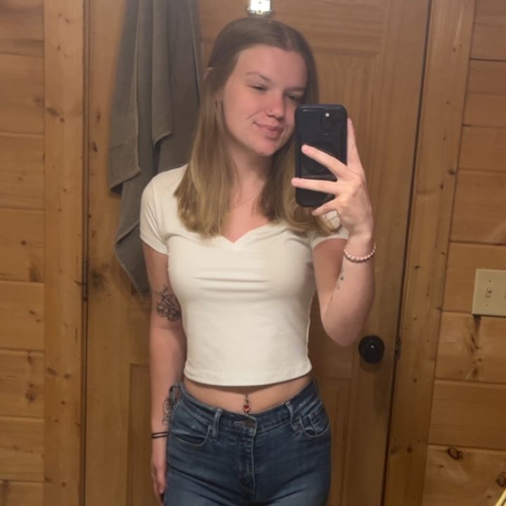 Profile Picture of Jess (@jessicamclemore4) on Tiktok