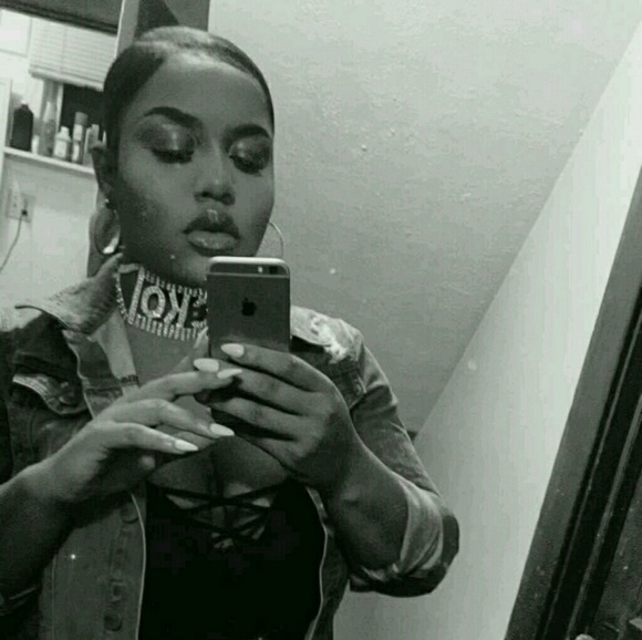 Profile Picture of Tomanique Glasper (@tommyg9424) on Poshmark