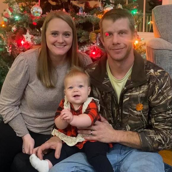 Profile Picture of Renée Allen (@reneeallen24) on Poshmark