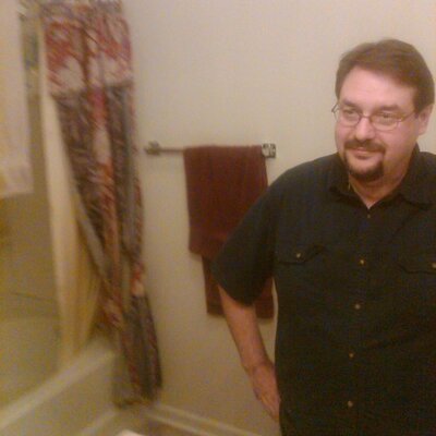 Profile Picture of Loren Lowe (@lorendlowe) on Twitter
