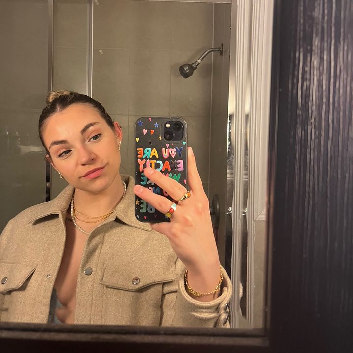 Profile Picture of halley (@@halleyrobertson) on Tiktok