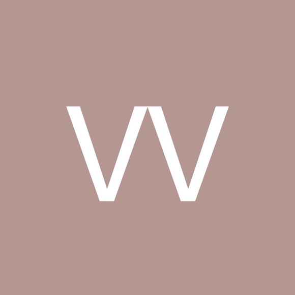 Profile Picture of Valerii Vahenyk (@valerii1993) on Poshmark