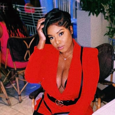Profile Picture of AroundTheWayGirl👑 (@YesJanetJackMe) on Twitter