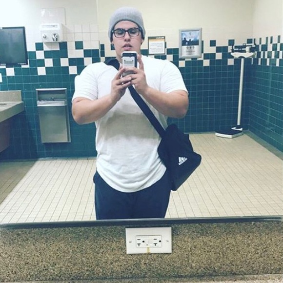 Profile Picture of Magdaleno Berumen (@mberumen96) on Poshmark