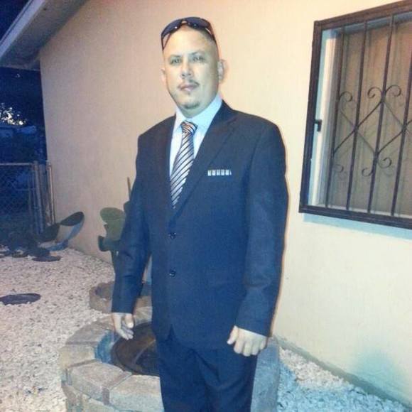 Profile Picture of Hugo Jauregui (@trustee74) on Poshmark