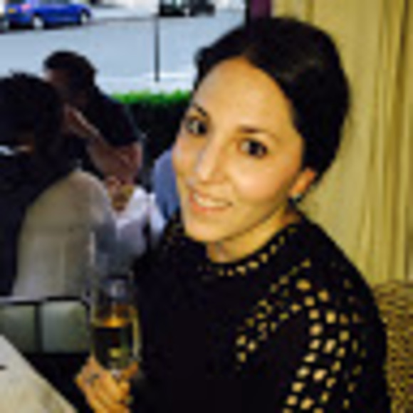 Profile Picture of Jillian Maroney (@jilliansara822) on Poshmark