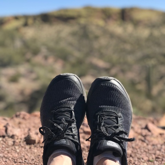 Profile Picture of Nicole Manderscheid (@nmariema) on Poshmark