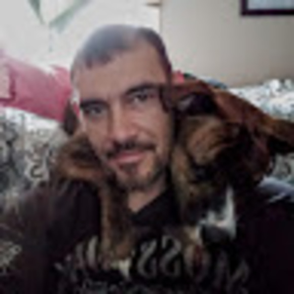 Profile Picture of Edward Hodges (@esdielee1143) on Poshmark