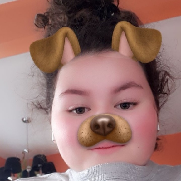 Profile Picture of Leah Williams (@leawil55246) on Poshmark