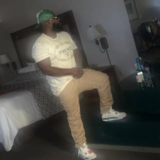 Profile Picture of Aaron Gladney (@gladney.aaron) on Instagram