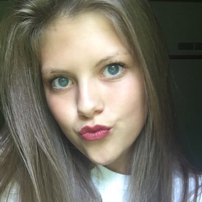 Profile Picture of Allison (@AllisonfForrest) on Twitter