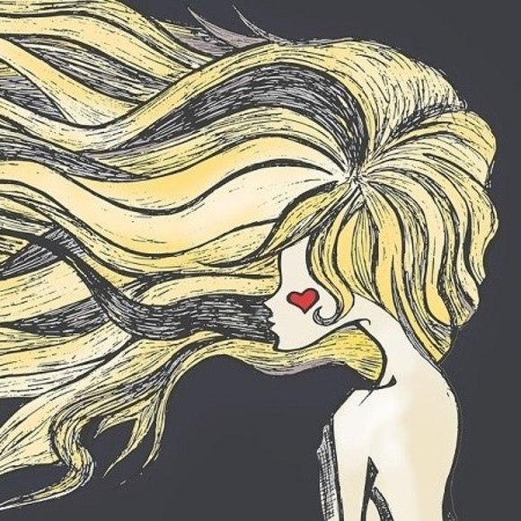 Profile Picture of Lisa Bryan (@blueangel_66) on Poshmark