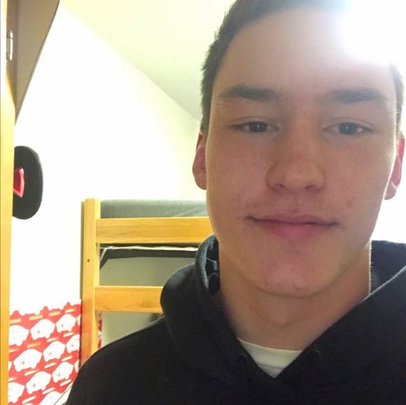 Profile Picture of Devin Stein (@devinstein) on Poshmark