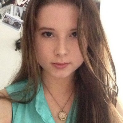 Profile Picture of Rachelle Fleming (@RachelleChiara) on Twitter